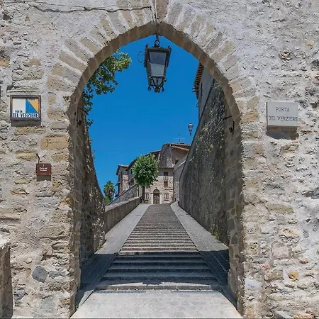 Amazing In Citta Di Castello Pg With Kitchen Holiday home Monte Castelli